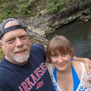 Meet your Poshers, David and Tammy